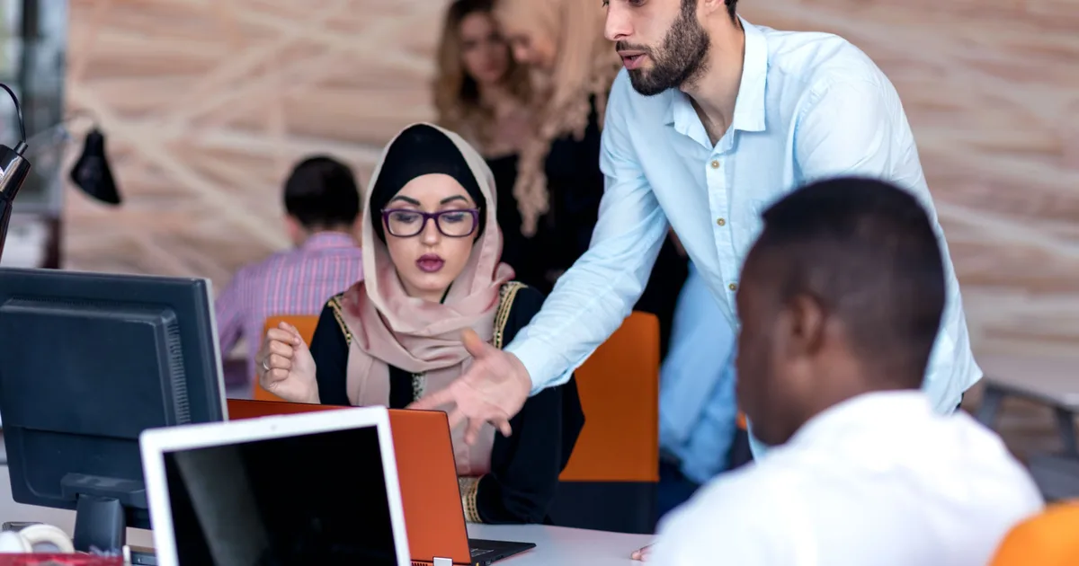 التحول الرقمي في التعليم السعودي: منصة مدرستي والذكاء الاصطناعي يعيدان تشكيل مخرجات التعلم في 2026