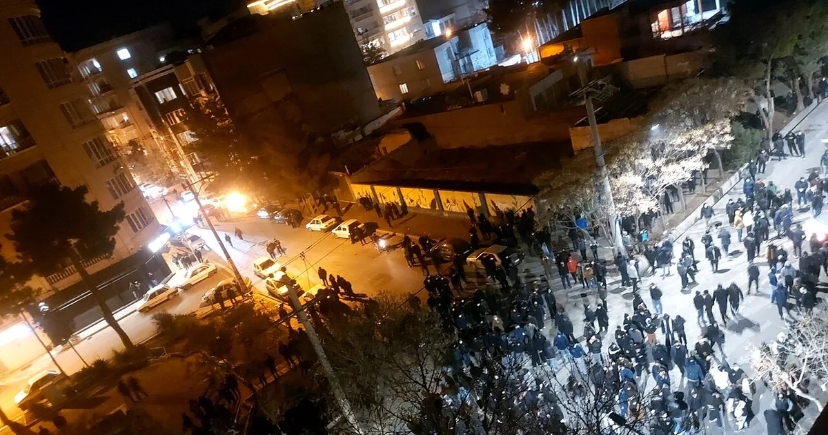 تفاصيل الاستراتيجية الوطنية الجديدة للأمن السيبراني: حماية القطاعات الحيوية من هجمات الذكاء الاصطناعي في السعودية 2026