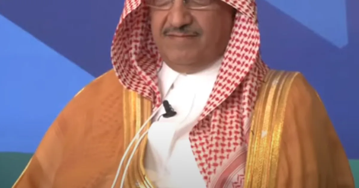 الذكاء الاصطناعي في التعليم السعودي: منصات التخصيص والتقييم الذكي وتحديات الخصوصية