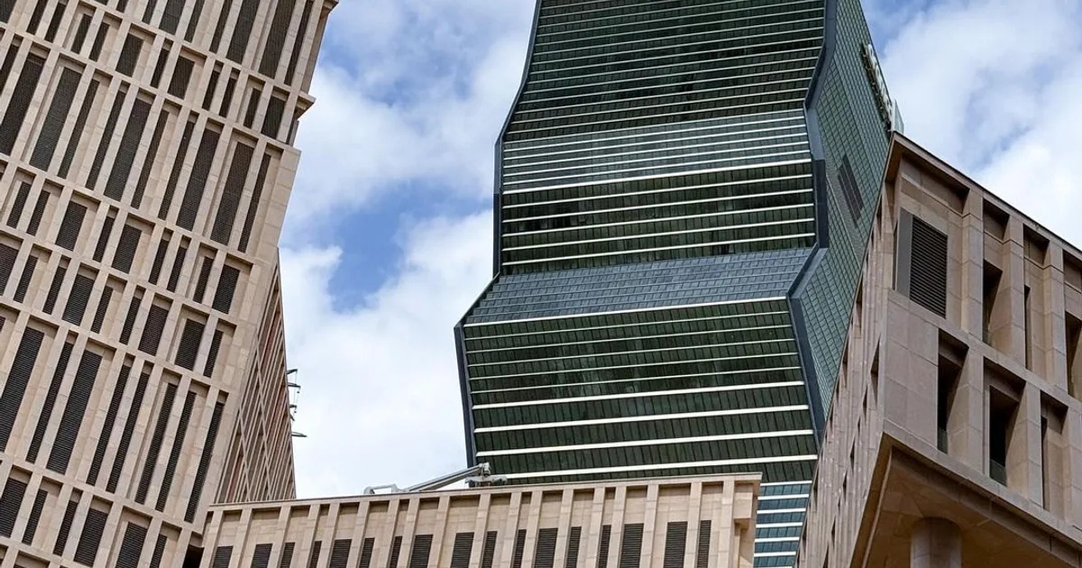 إطلاق أول بورصة للكربون في السعودية: آلية تداول انبعاثات الكربون وسبل تعزيز الاقتصاد الأخضر