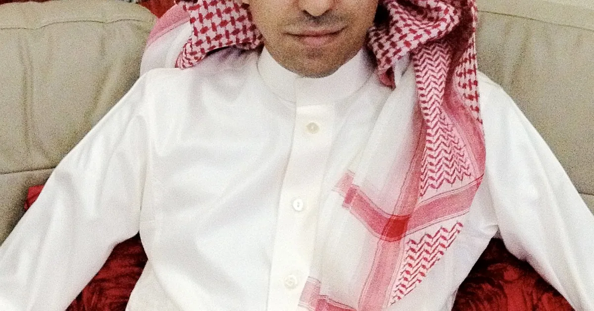 ظاهرة 'التطوع الإلكتروني' في السعودية: كيف يعيد الشباب تعريف العمل الخيري عبر المنصات الرقمية في 2026