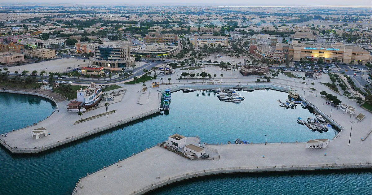 ما هي محطة تحلية المياه في الجبيل ولماذا هي هدف استراتيجي؟